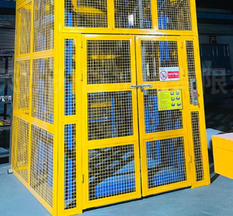 乳山货梯可以安装在室外吗